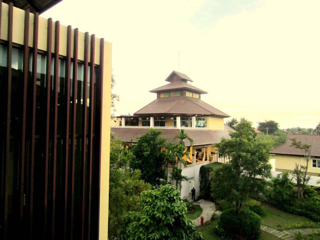 Mountain Creek Wellness Resort Chiangmai Chiang Mai Exterior foto