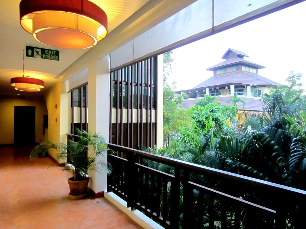 Mountain Creek Wellness Resort Chiangmai Chiang Mai Exterior foto